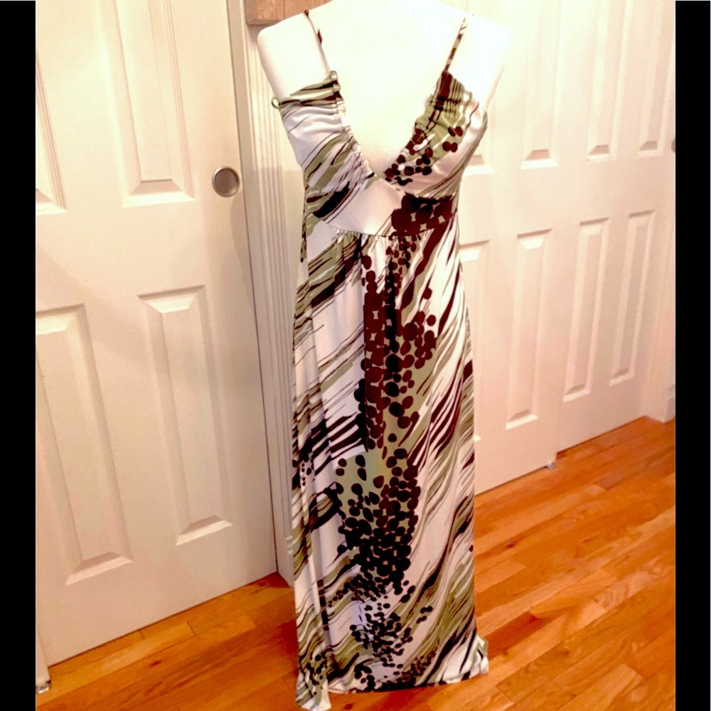 NWOT BCBG Paris Maxi Dress